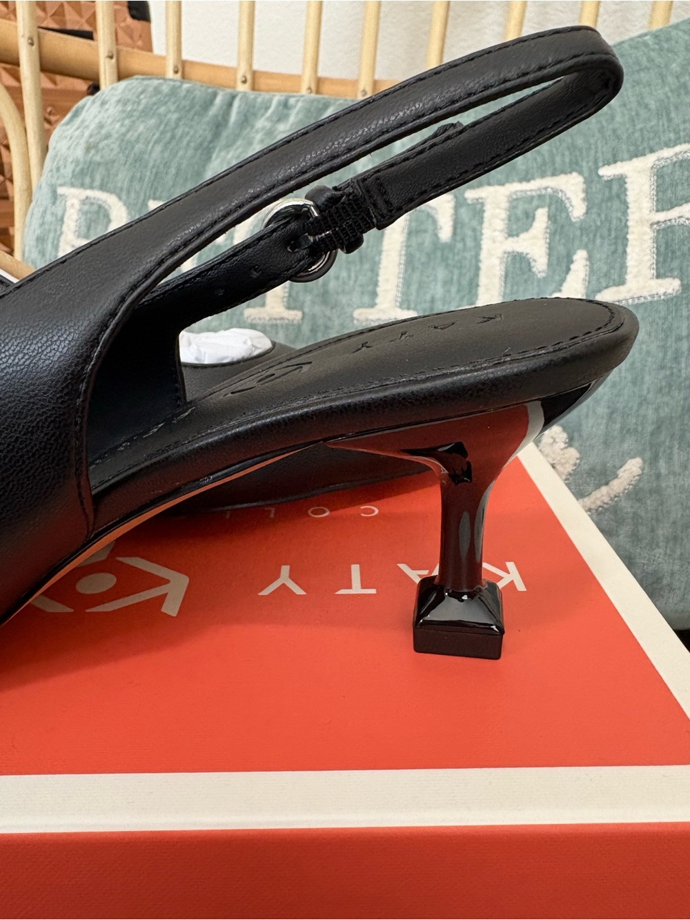 Katy Perry Collections Black Pointed Slingback Heels - Picture 6 of 7